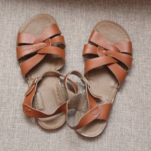 Saltwater Sandals | Size 9
